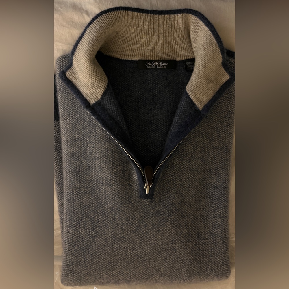 Originally $1,000 Men cashmere Saks Fifth Avenue quarter zip